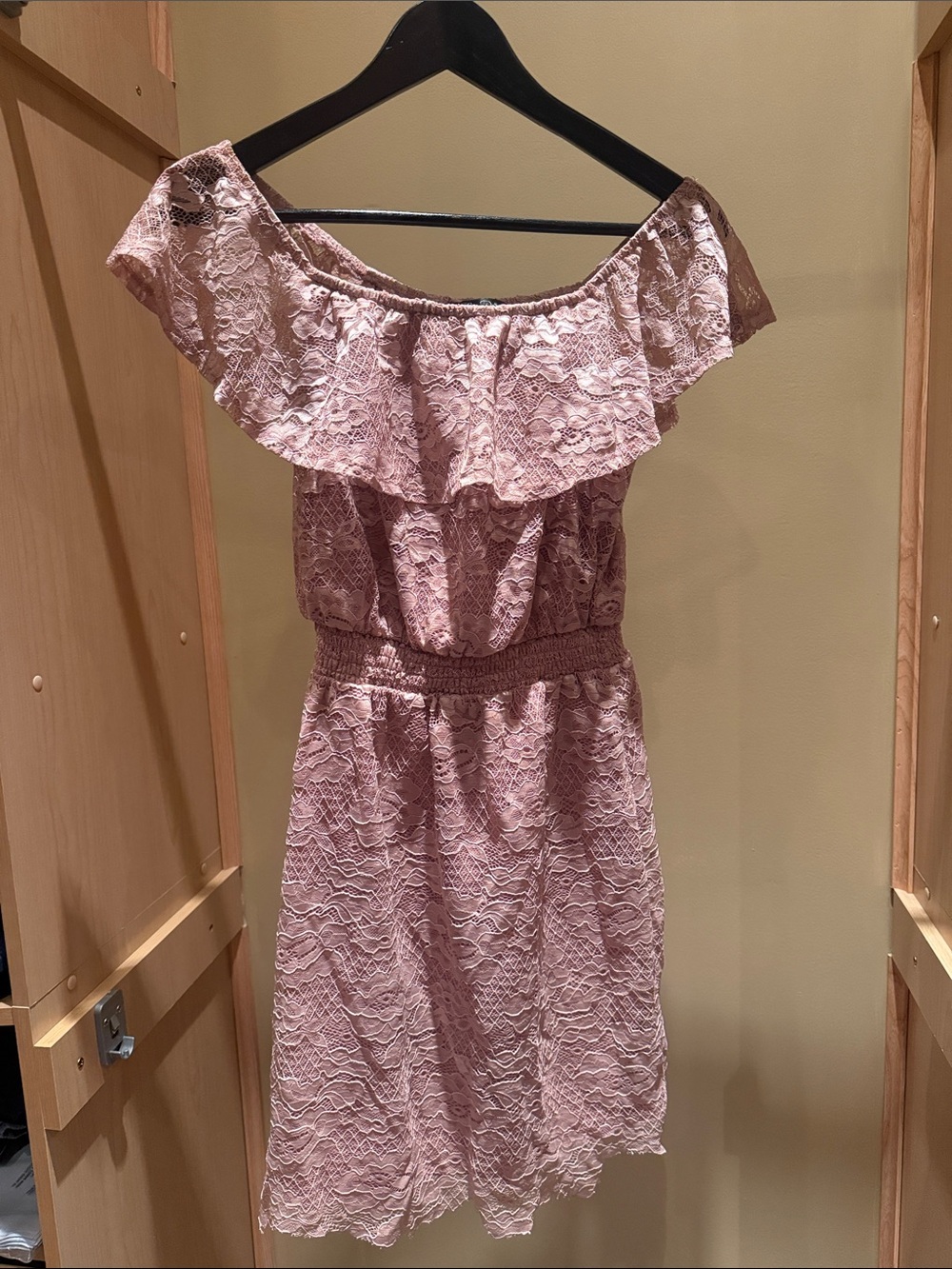 Love Reign One-Shoulder Lace Ruffle Dress in Dusty Pink